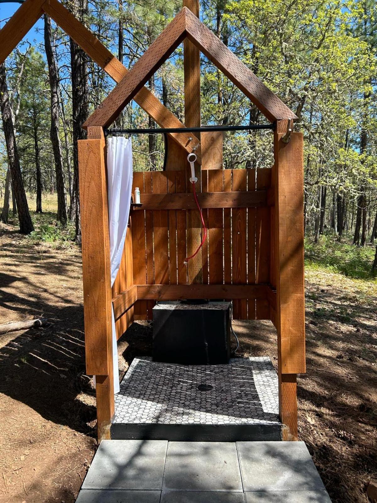 Treehouse Ranch Hotel Goldendale Exterior foto